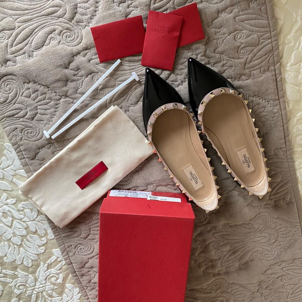Valentino Garavani Black Patent Rock Stud Ballerina Flats 8.5 38.5